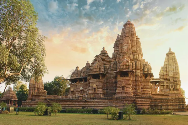Khajuraho temple architecture representing Ogaan Laminates services in Madhya Pradesh